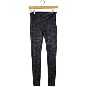 Spanx Leggings Women’s | Black Camo Print High Rise Compression | Medium